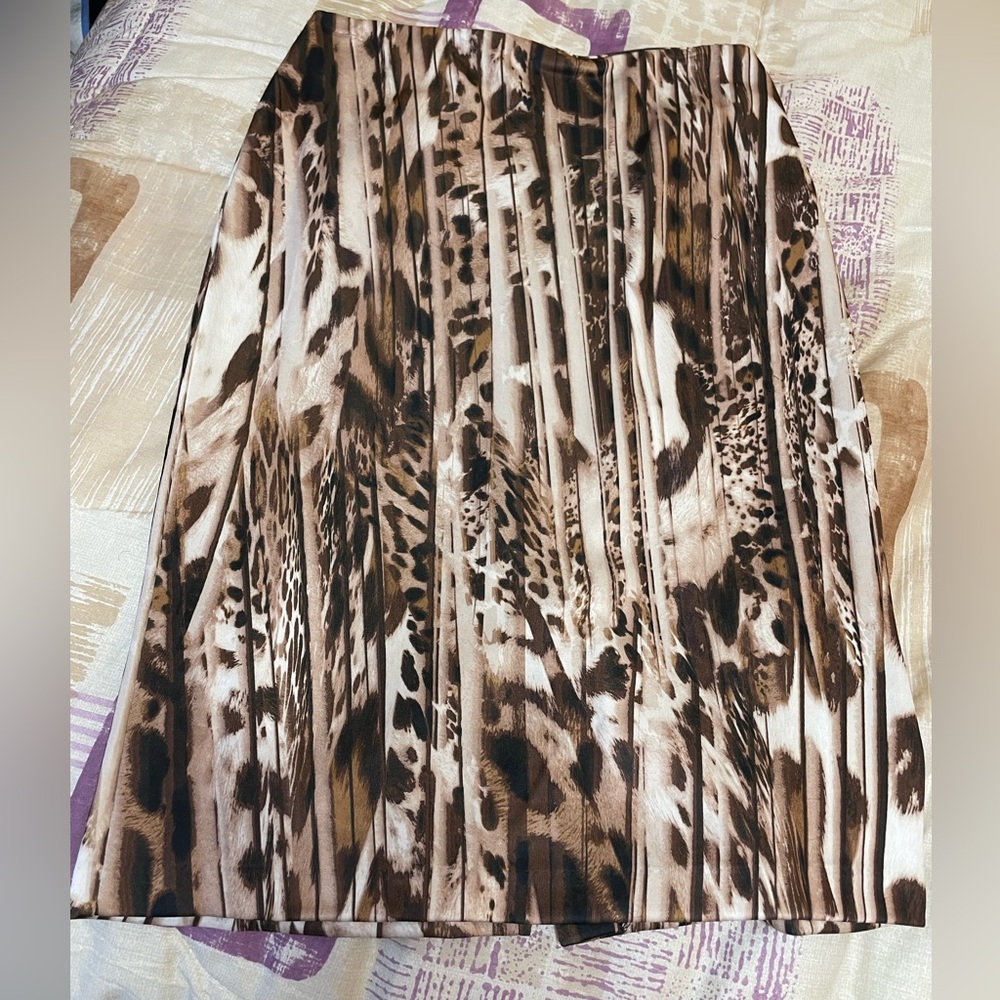 Another great midi skirt